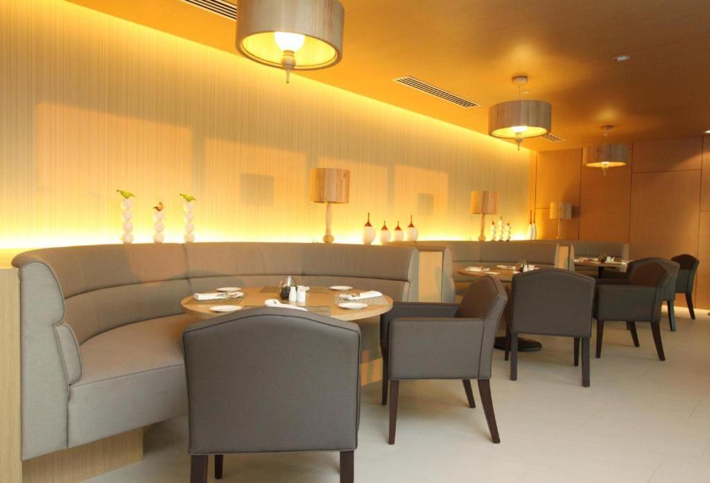 Grandis Hotels And Resorts Kota Kinabalu Bagian luar foto